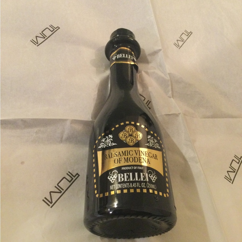 BELLEI BLACK LABEL BALSAMIC VINEGAR OF MODENA 250 ML BB 11/30/2026 ITALY